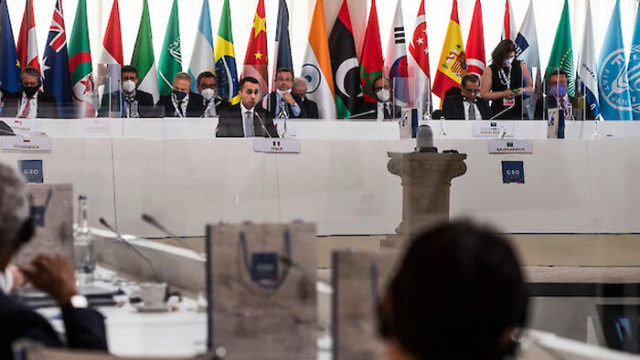Участниците в срещата на външните министри в Матера Италия дискутираха
